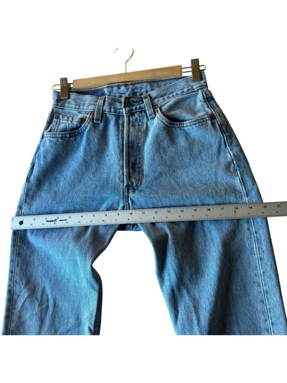 Women's Denim Jeans Levi's 501 Vintage 1990s Button Fly Light Wash Size 28 X 30 - Picture 11 of 12